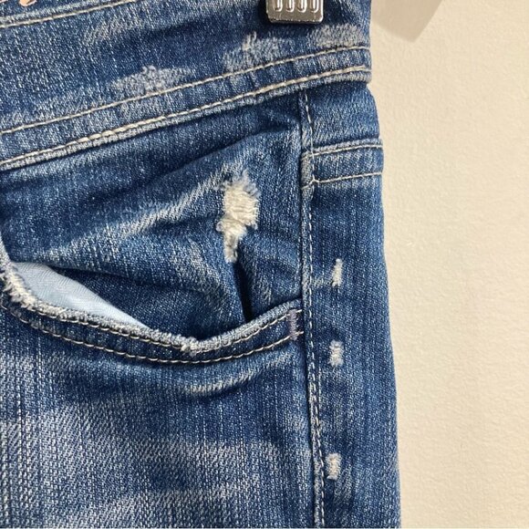 7 FOR ALL MANKIND Sz 26 Rocker Distressed Mid-Wash Wiskering Low Rise Jeans - Picture 3 of 16